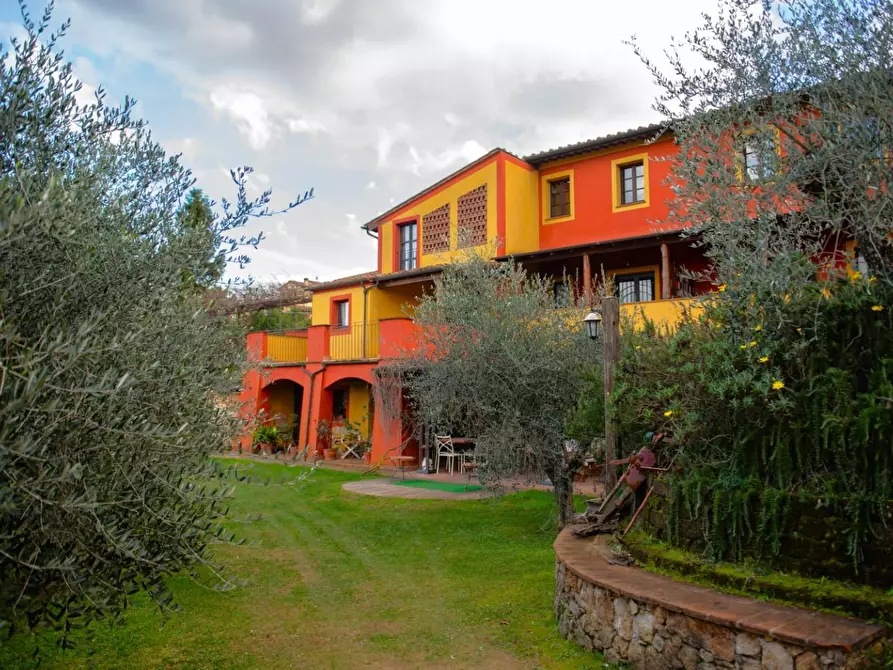 Immagine 16 di Casa colonica in vendita  a Casciana Terme Lari