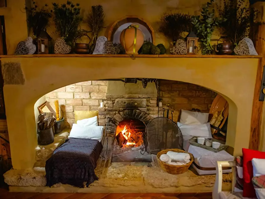 Immagine 18 di Casa colonica in vendita  a Casciana Terme Lari