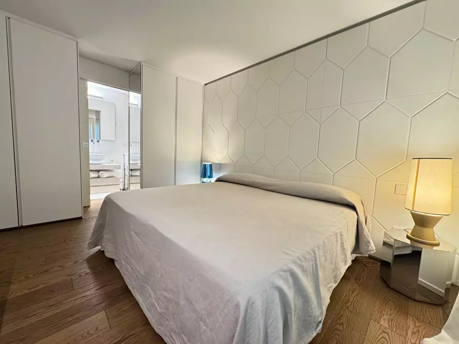 Immagine 26 di Casa bifamiliare in affitto  a Forte Dei Marmi