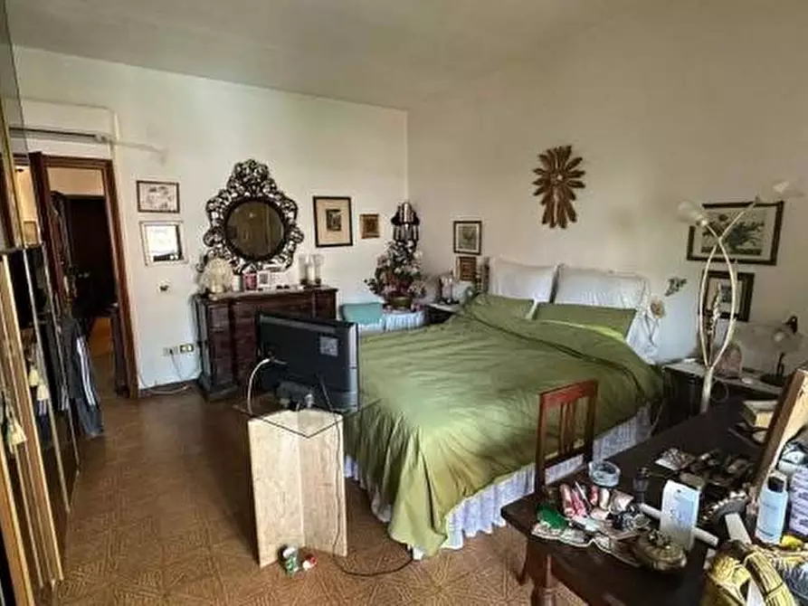 Immagine 27 di Appartamento in vendita  a Pisa