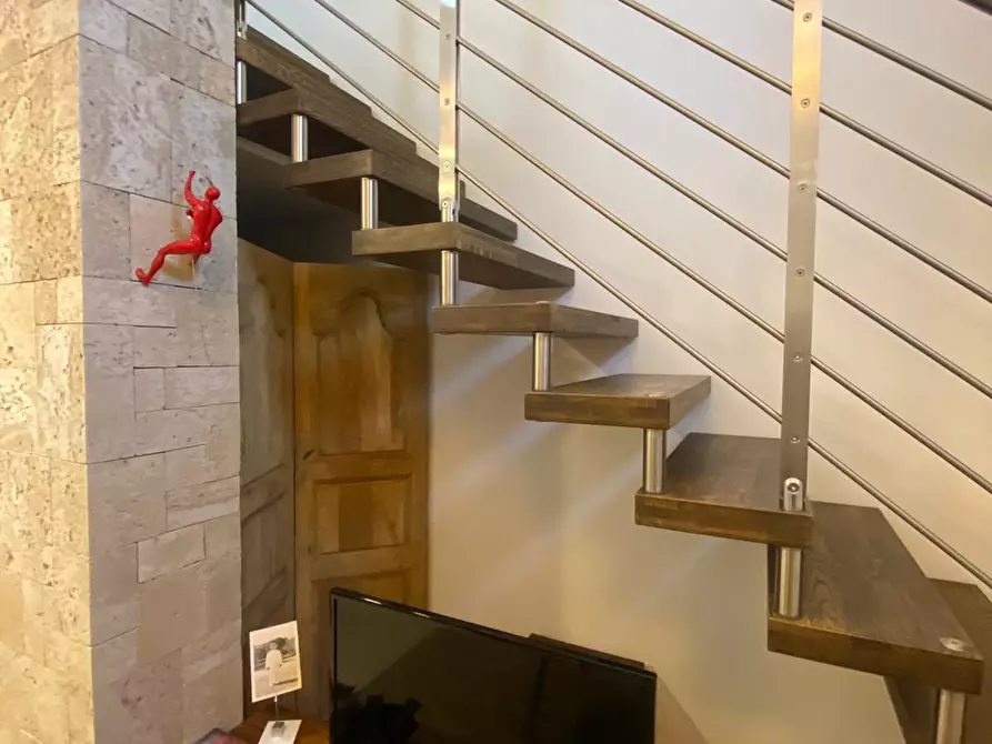 Immagine 8 di Casa bifamiliare in vendita  a Cascina