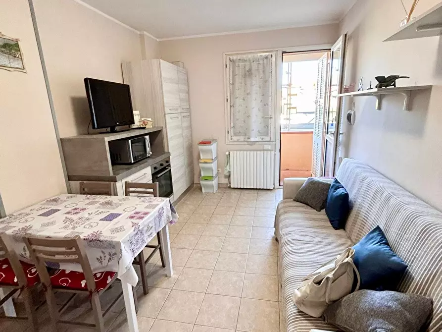 Immagine 4 di Appartamento in affitto  a Pisa