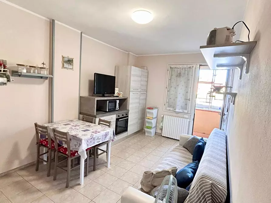 Immagine 2 di Appartamento in affitto  a Pisa