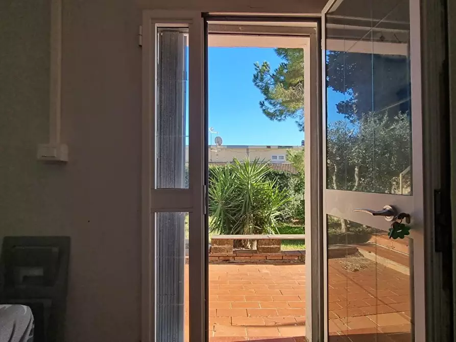 Immagine 46 di Villa in vendita  a Collesalvetti