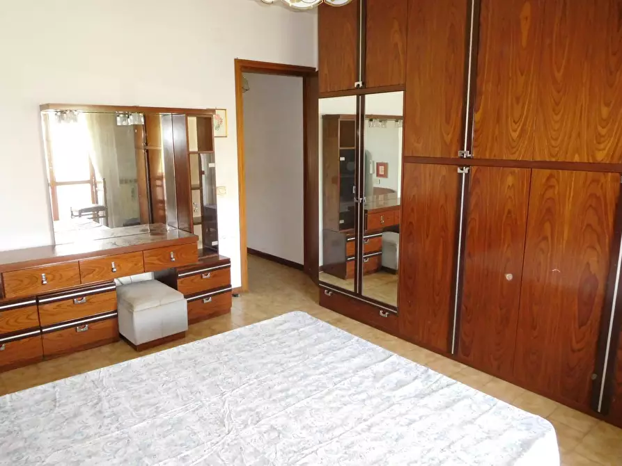 Immagine 11 di Appartamento in vendita  a San Giuliano Terme