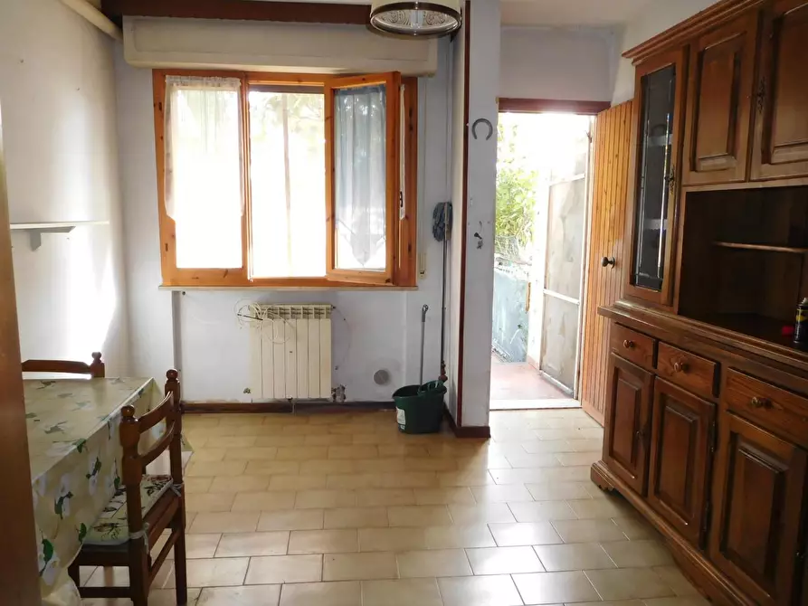 Immagine 5 di Appartamento in vendita  a San Giuliano Terme