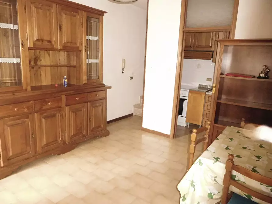 Immagine 2 di Appartamento in vendita  a San Giuliano Terme