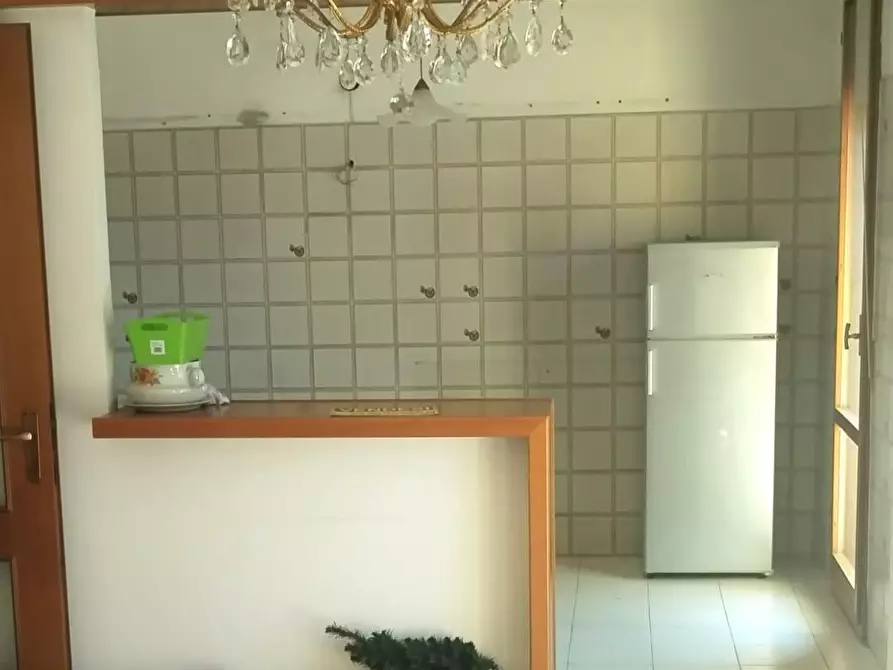 Immagine 11 di Appartamento in vendita  a Massa