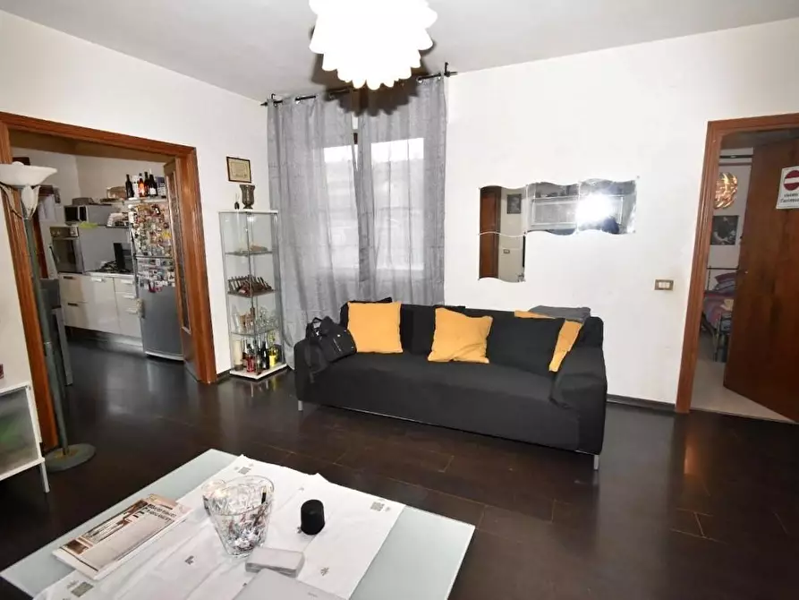 Immagine 6 di Appartamento in vendita  a Vecchiano