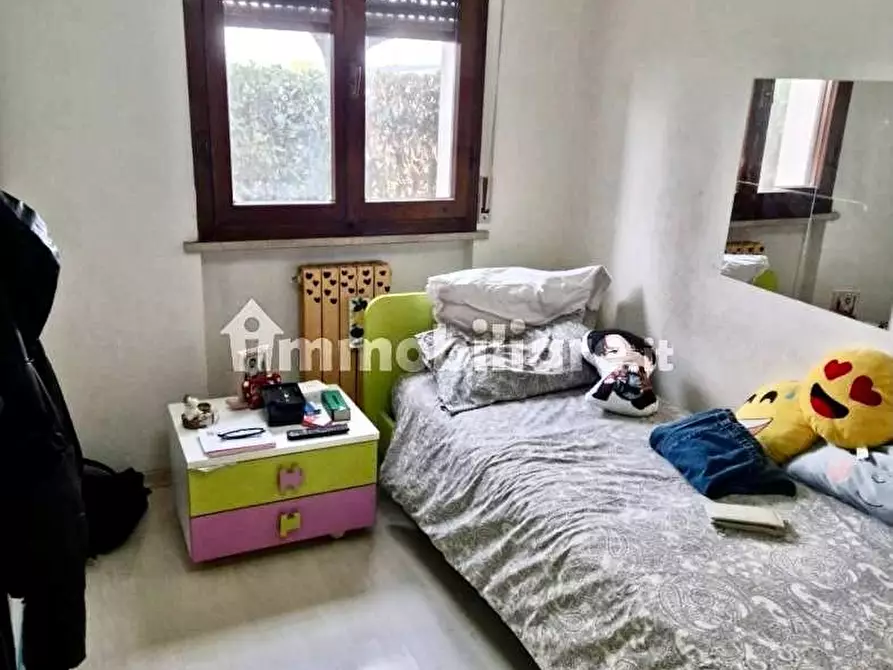 Immagine 17 di Appartamento in vendita  a Vecchiano