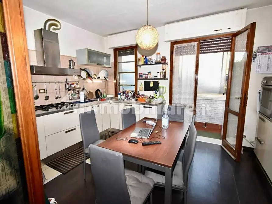 Immagine 9 di Appartamento in vendita  a Vecchiano