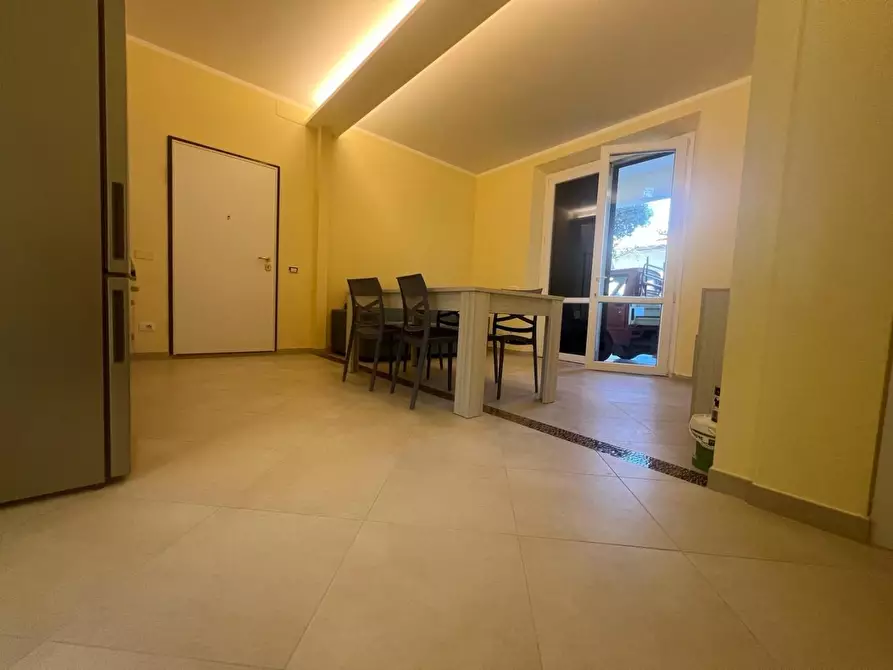 Immagine 6 di Appartamento in affitto  a Camaiore