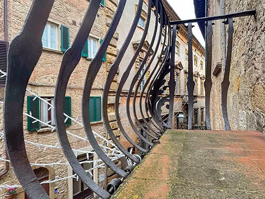 Immagine 31 di Appartamento in vendita  a Volterra