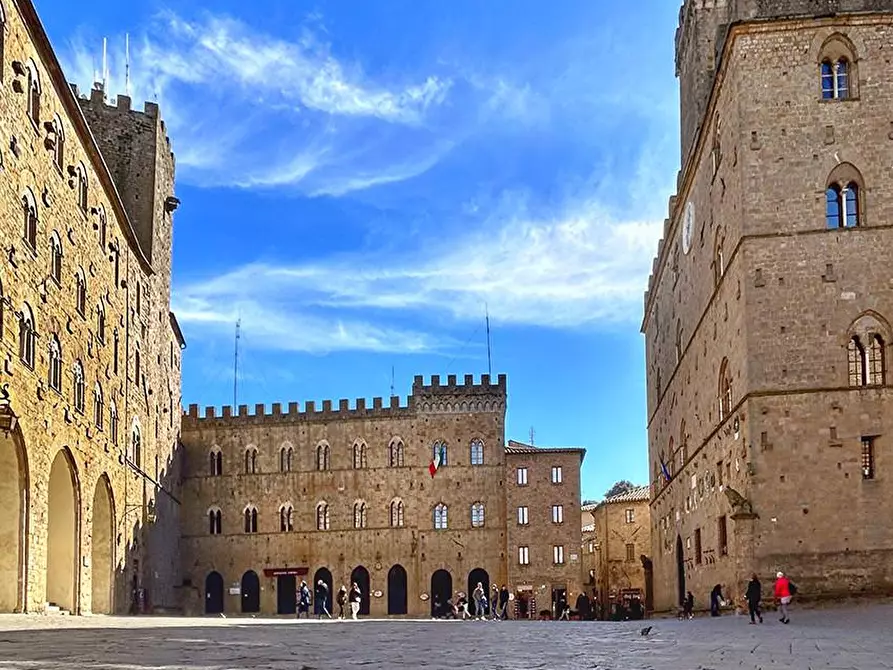 Immagine 34 di Appartamento in vendita  a Volterra