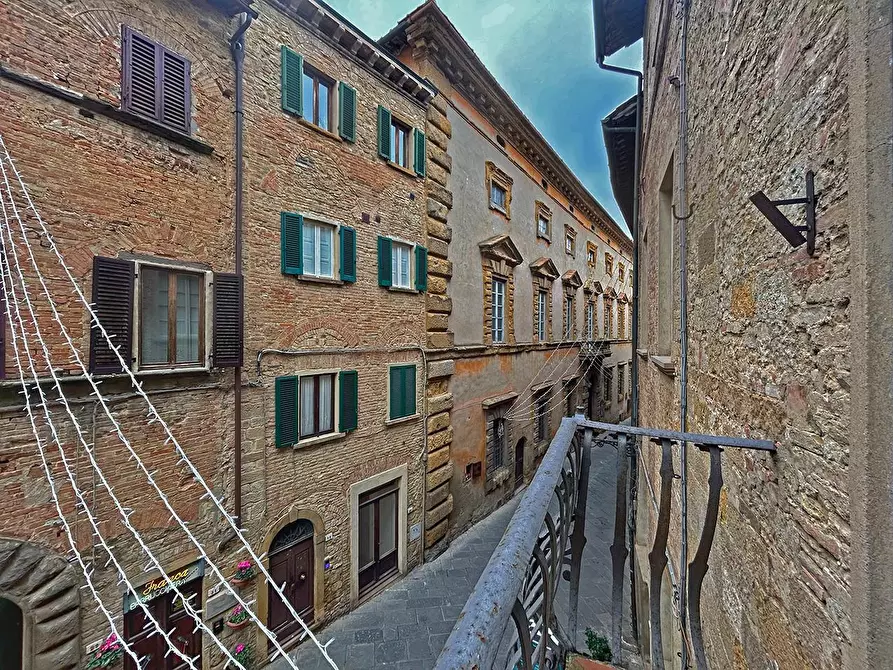 Immagine 32 di Appartamento in vendita  a Volterra
