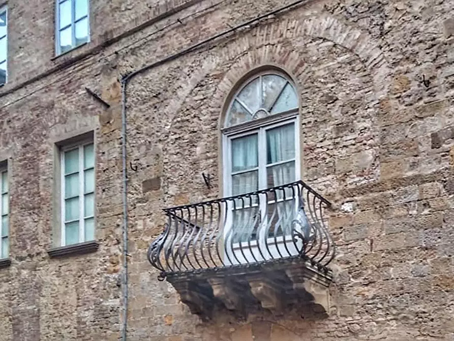 Immagine 33 di Appartamento in vendita  a Volterra