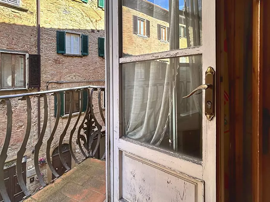 Immagine 27 di Appartamento in vendita  a Volterra