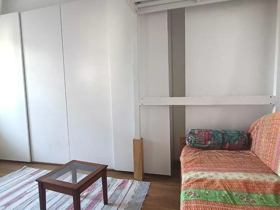 Immagine 10 di Appartamento in vendita  a Carrara