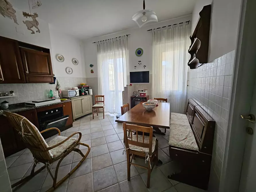 Immagine 8 di Appartamento in vendita  a Livorno