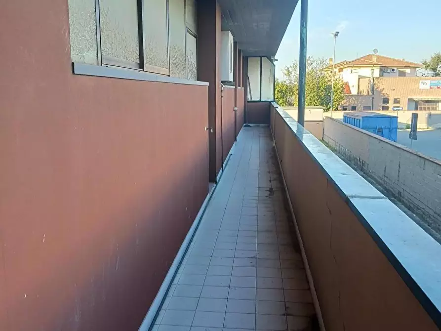 Immagine 17 di Capannone industriale in vendita  a Pontedera