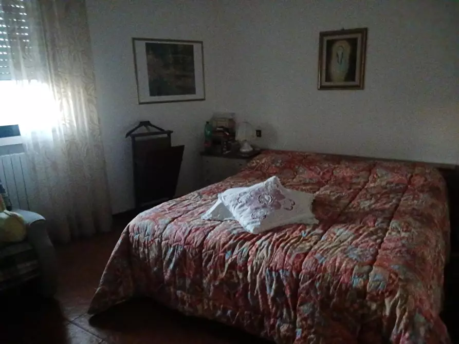 Immagine 12 di Villetta a schiera in vendita  a Pontedera