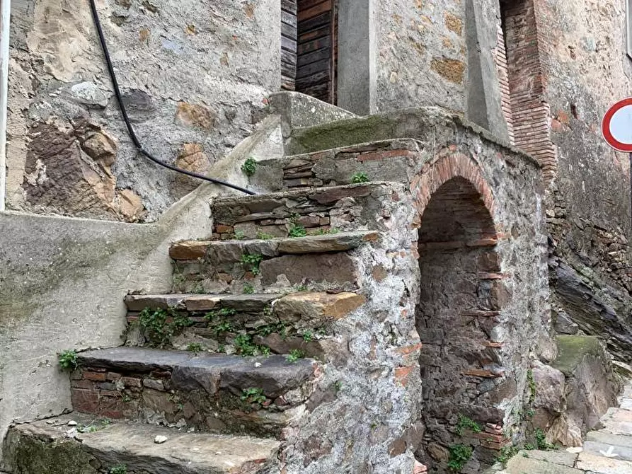 Immagine 7 di Garage in vendita  a Capannori