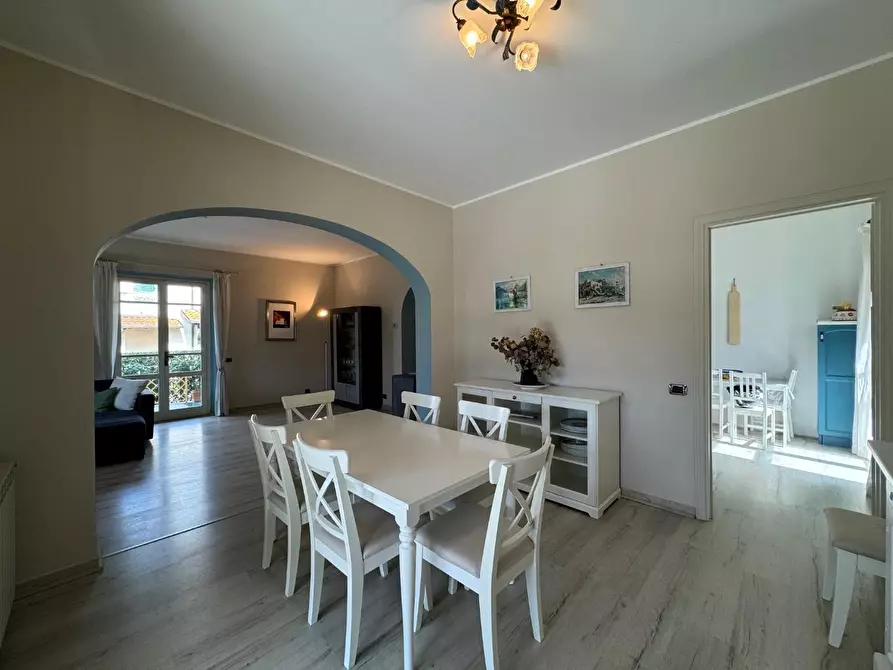 Immagine 7 di Villa in affitto  a Forte Dei Marmi
