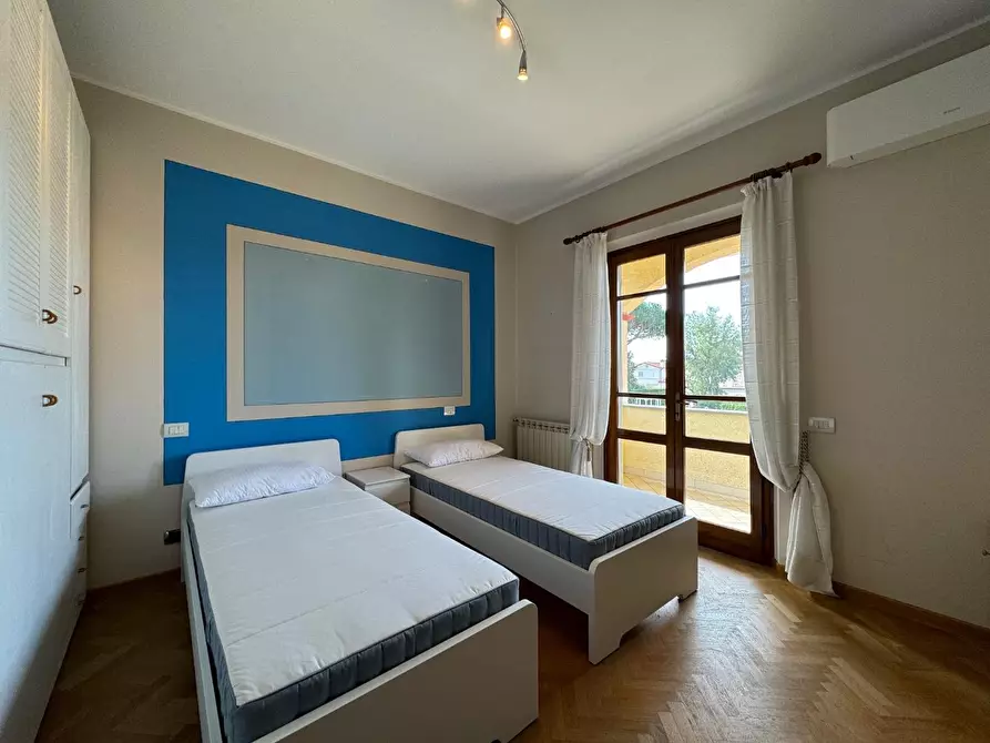 Immagine 19 di Villa in affitto  a Forte Dei Marmi