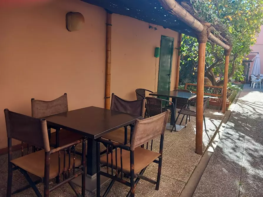 Immagine 16 di Villa in vendita  a Pisa