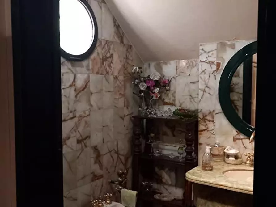 Immagine 23 di Villa in vendita  a Pisa