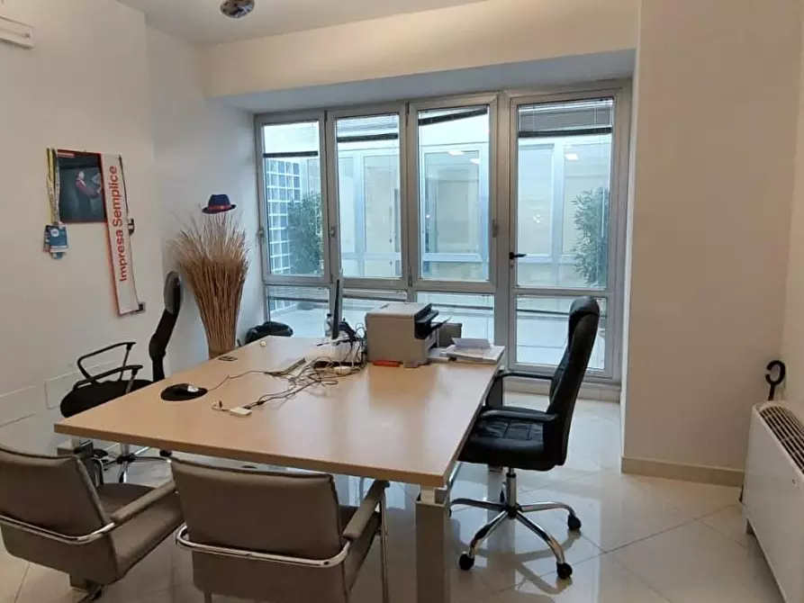 Immagine 21 di Ufficio in vendita  a Montelupo Fiorentino