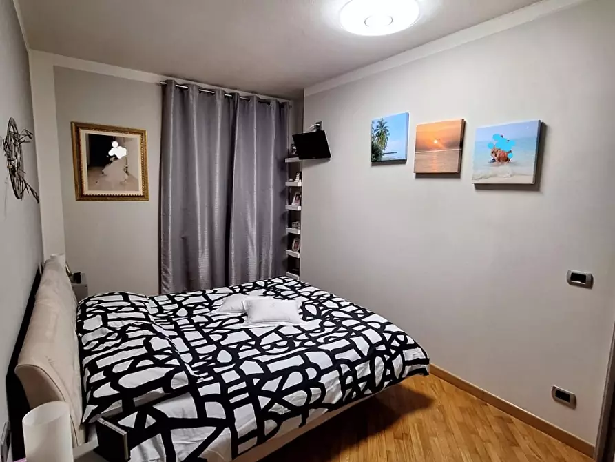 Immagine 55 di Casa colonica in vendita  a Pescaglia