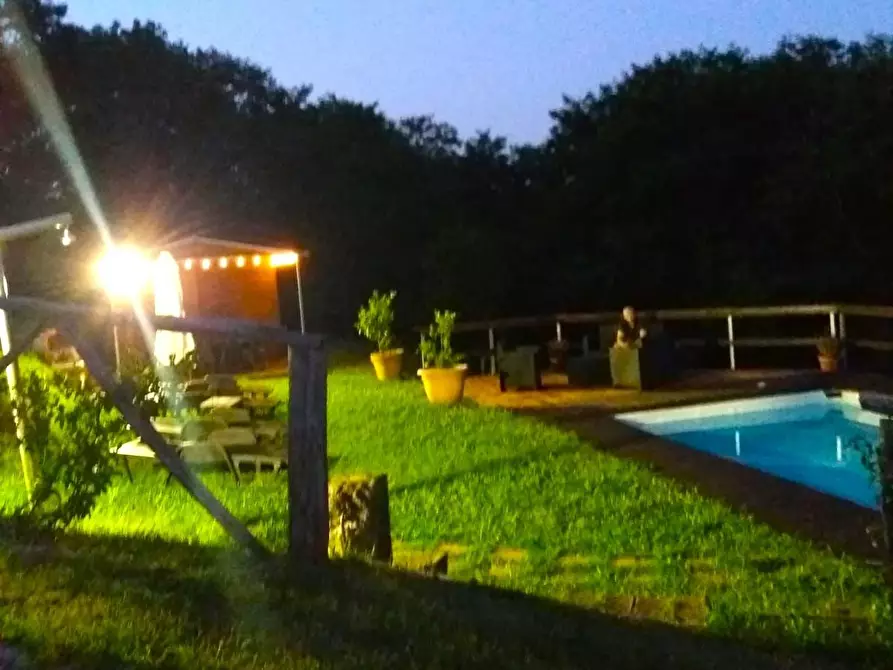 Immagine 79 di Casa colonica in vendita  a Pescaglia