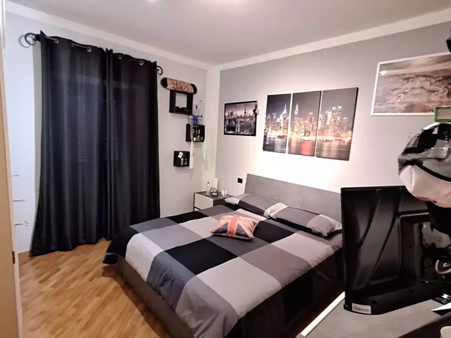 Immagine 51 di Casa colonica in vendita  a Pescaglia