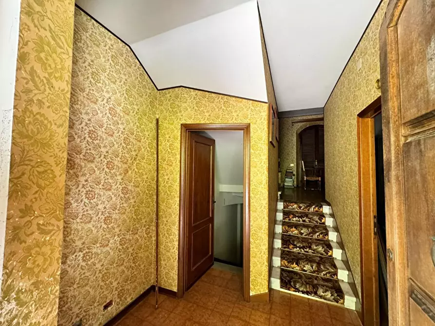 Immagine 11 di Casa bifamiliare in vendita  a Carrara