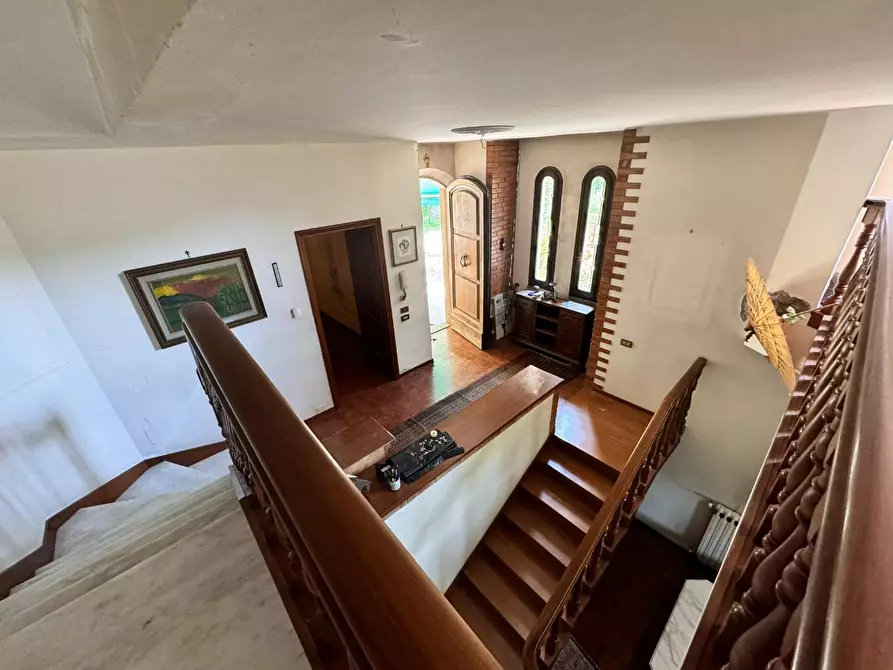 Immagine 2 di Casa bifamiliare in vendita  a Carrara