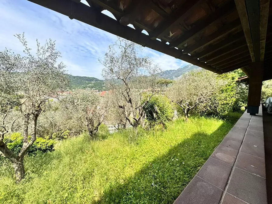 Immagine 29 di Casa bifamiliare in vendita  a Carrara