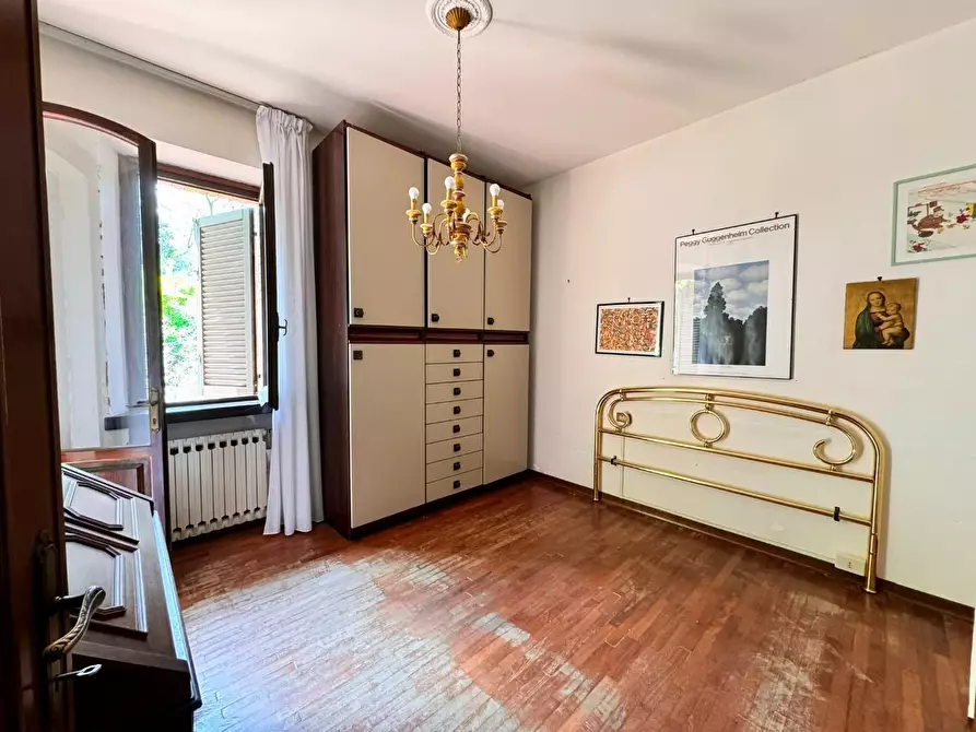 Immagine 16 di Casa bifamiliare in vendita  a Carrara