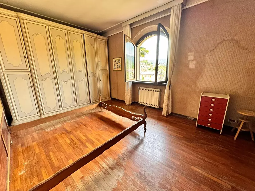 Immagine 13 di Casa bifamiliare in vendita  a Carrara