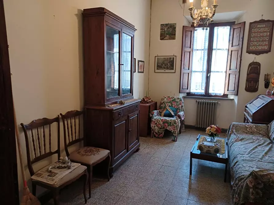 Immagine 4 di Appartamento in vendita  a Colle Di Val D'elsa