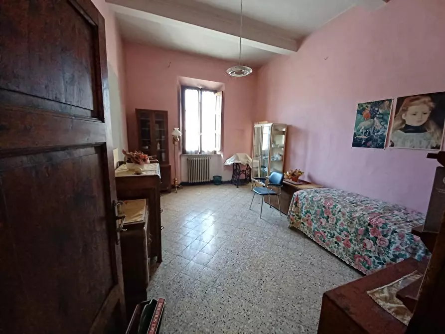 Immagine 8 di Appartamento in vendita  a Colle Di Val D'elsa