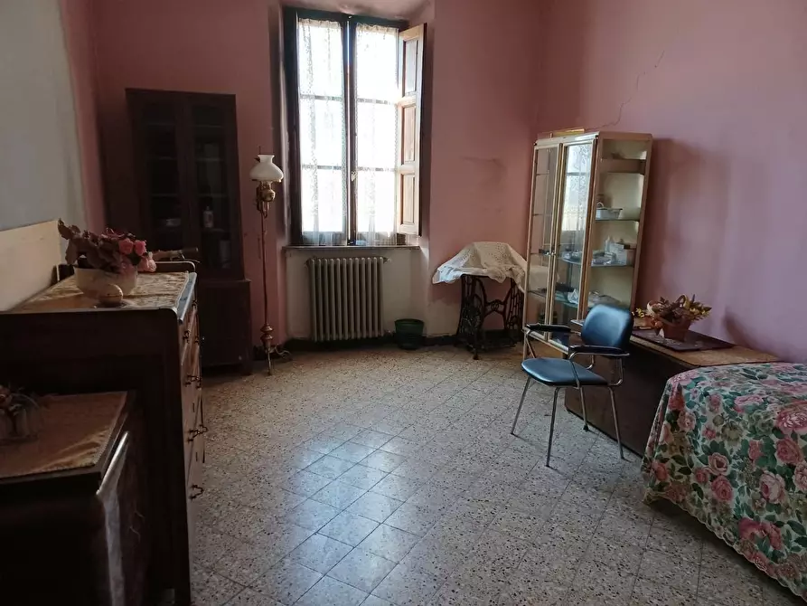 Immagine 19 di Appartamento in vendita  a Colle Di Val D'elsa