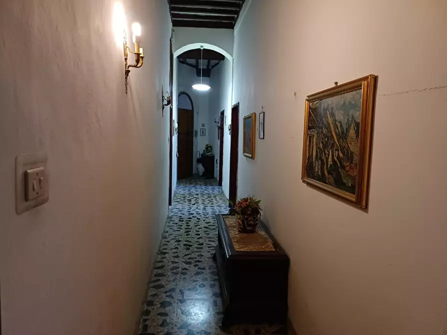 Immagine 31 di Appartamento in vendita  a Colle Di Val D'elsa