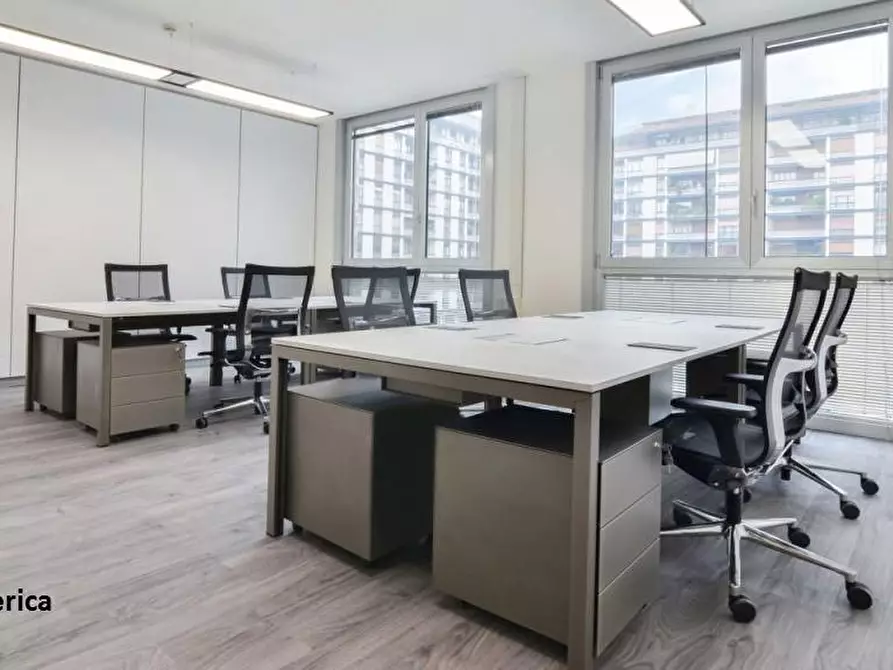 Immagine 2 di Ufficio in affitto  a Pontedera