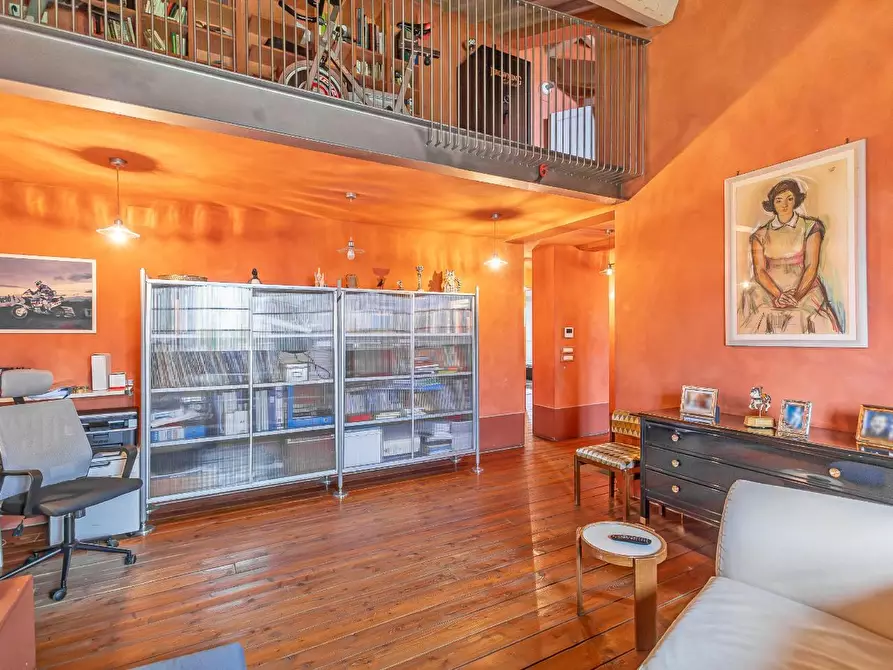 Immagine 38 di Casa colonica in vendita  a Cerreto Guidi