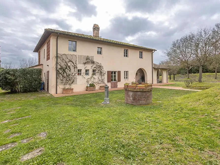 Immagine 6 di Casa colonica in vendita  a Cerreto Guidi