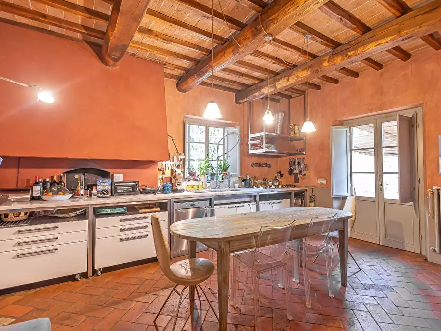 Immagine 29 di Casa colonica in vendita  a Cerreto Guidi