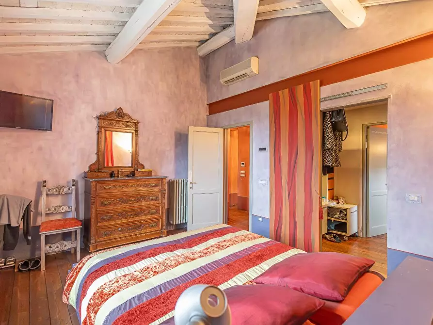 Immagine 39 di Casa colonica in vendita  a Cerreto Guidi