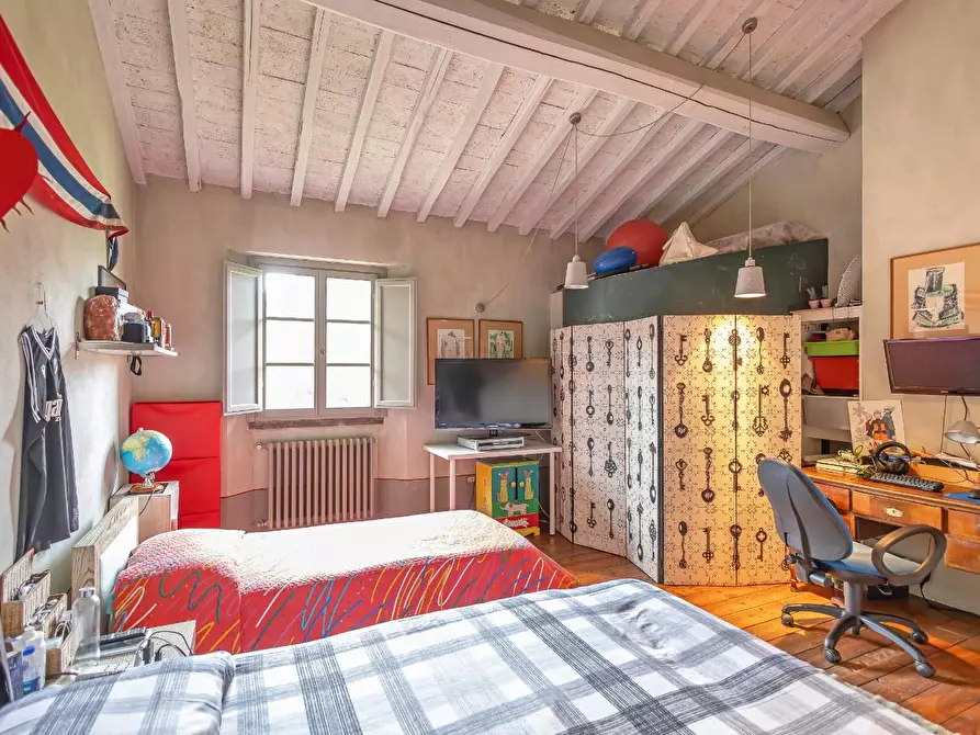 Immagine 45 di Casa colonica in vendita  a Cerreto Guidi