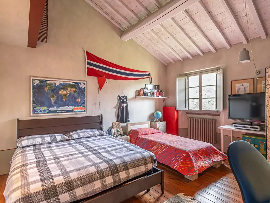 Immagine 46 di Casa colonica in vendita  a Cerreto Guidi